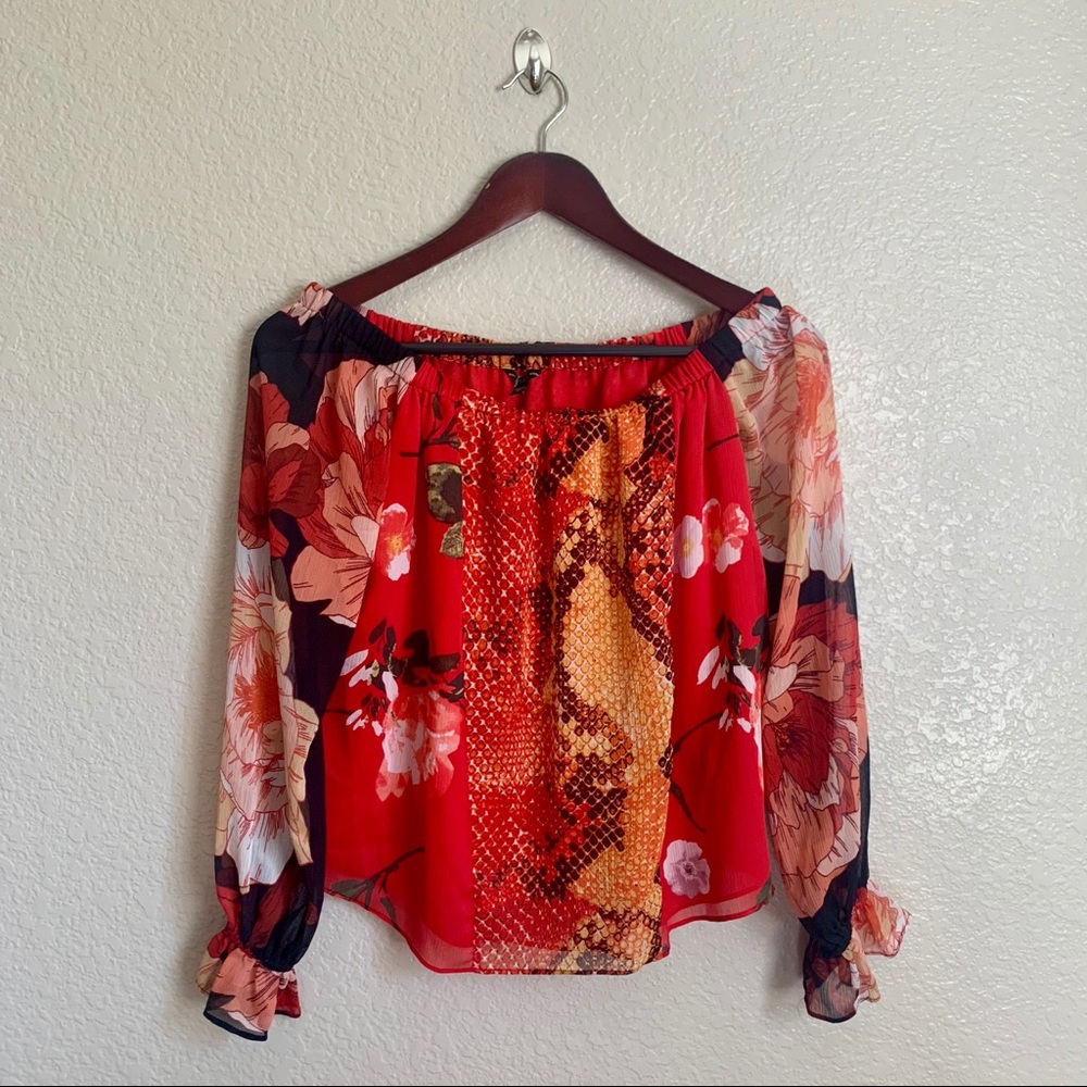 Off-The-Shoulder Summer Blouse